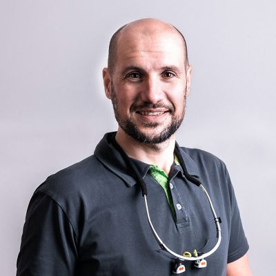 Dr. Alexander Doumat6